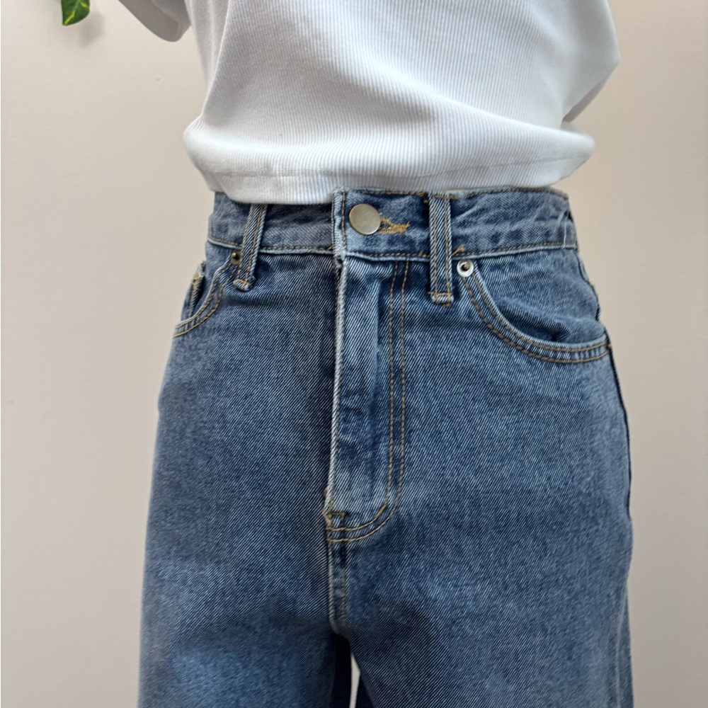 OAK + FORT Blue Wide Leg Jeans High Waisted Size xs Cotton Distressed Hem - Picture 5 of 9